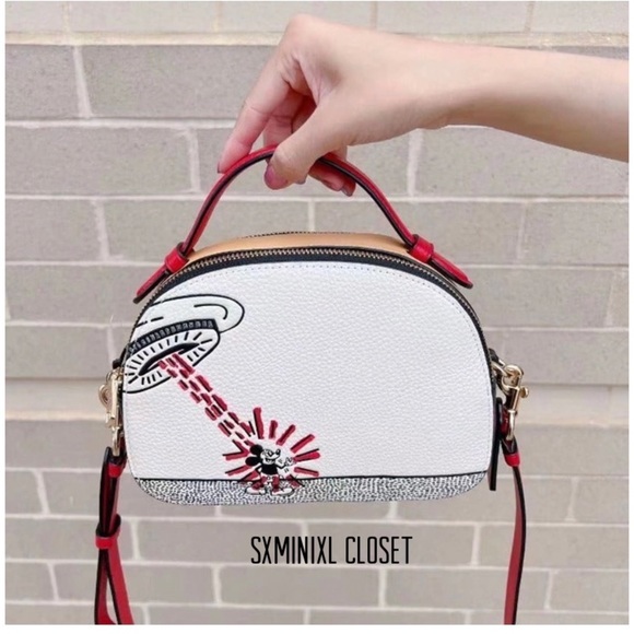 💖💖NEW💖Coach Disney Mickey Mouse Serena Satchel/crossbody bag/shoulder bag - Picture 3 of 7